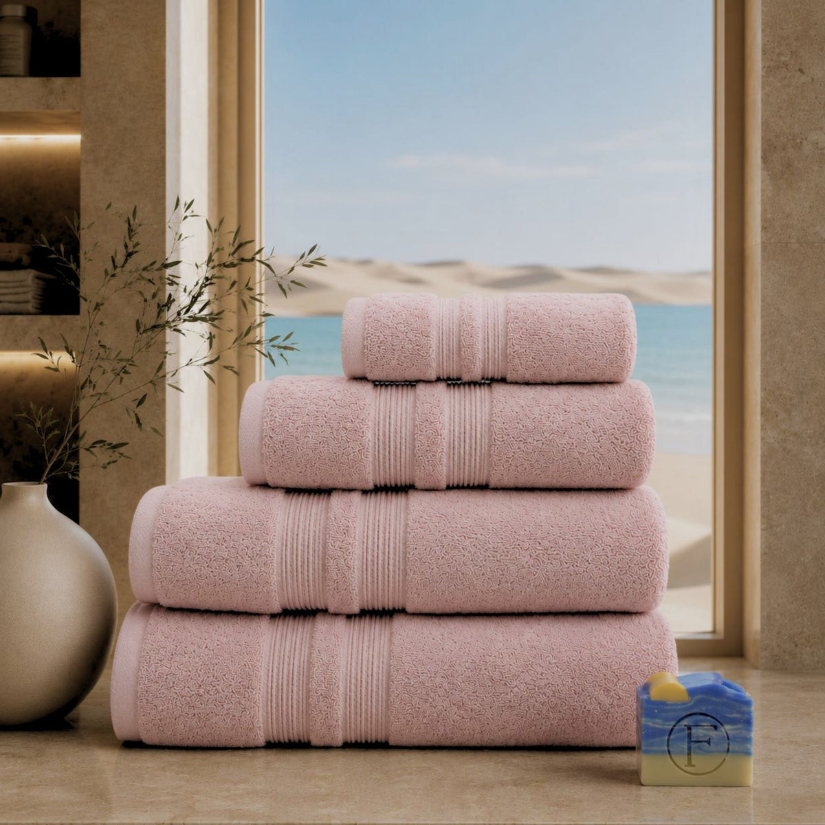 Set de Bain Essentiel FLAMARDA Sérénité Lagune Rose Blush avec drap de bain 100x150cm, serviette 70x140cm, serviette 50x100cm et savon artisanal Océan