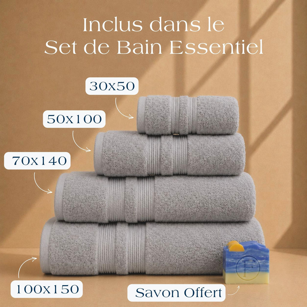 Contenu du Set de Bain Essentiel FLAMARDA Sérénité Lagune Gris Orage avec drap de bain 100x150cm, serviette 70x140cm, serviette 50x100cm et savon artisanal Océan