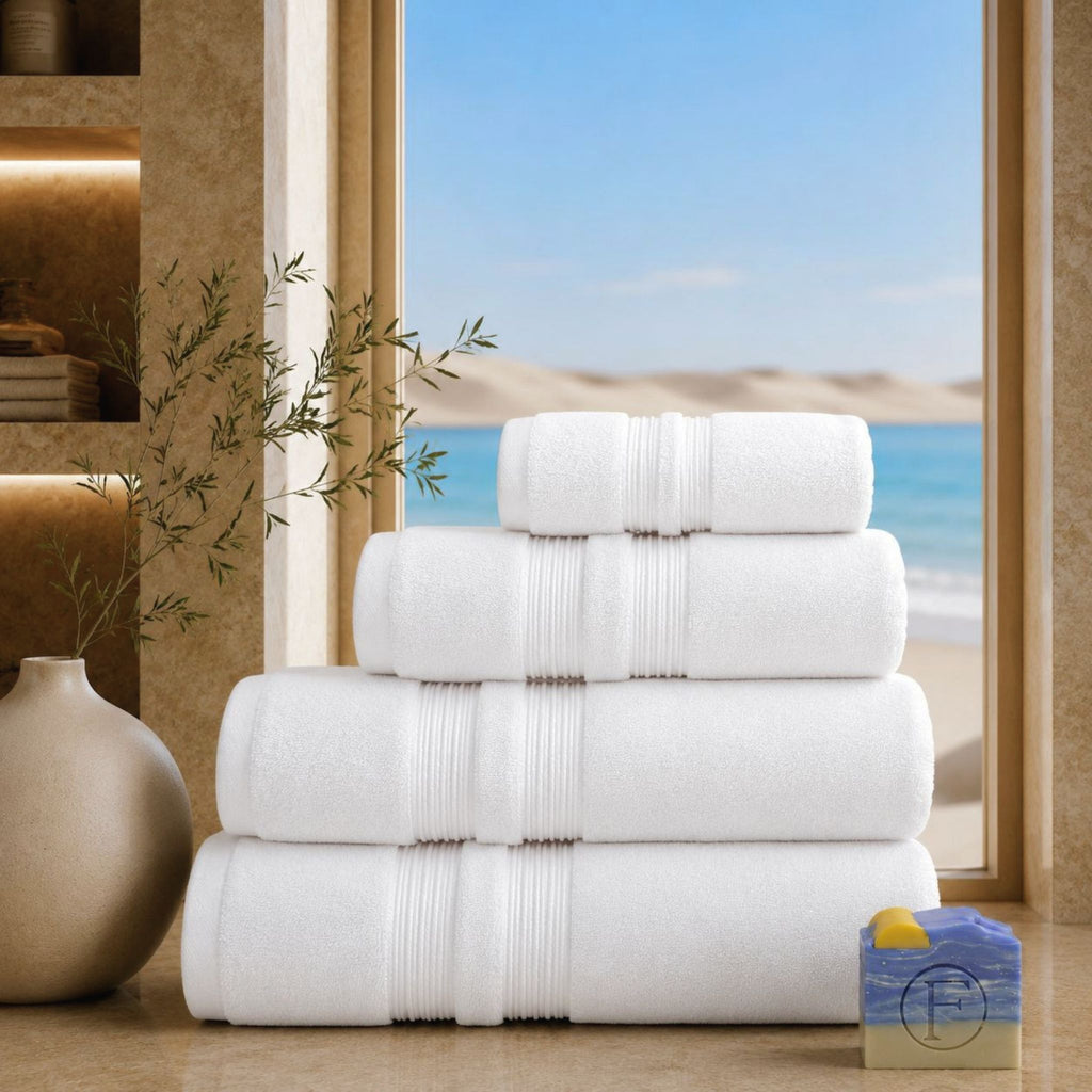 Set de Bain Essentiel FLAMARDA Sérénité Lagune Blanc Perlé avec drap de bain 100x150cm, serviette 70x140cm, serviette 50x100cm et savon artisanal Océan