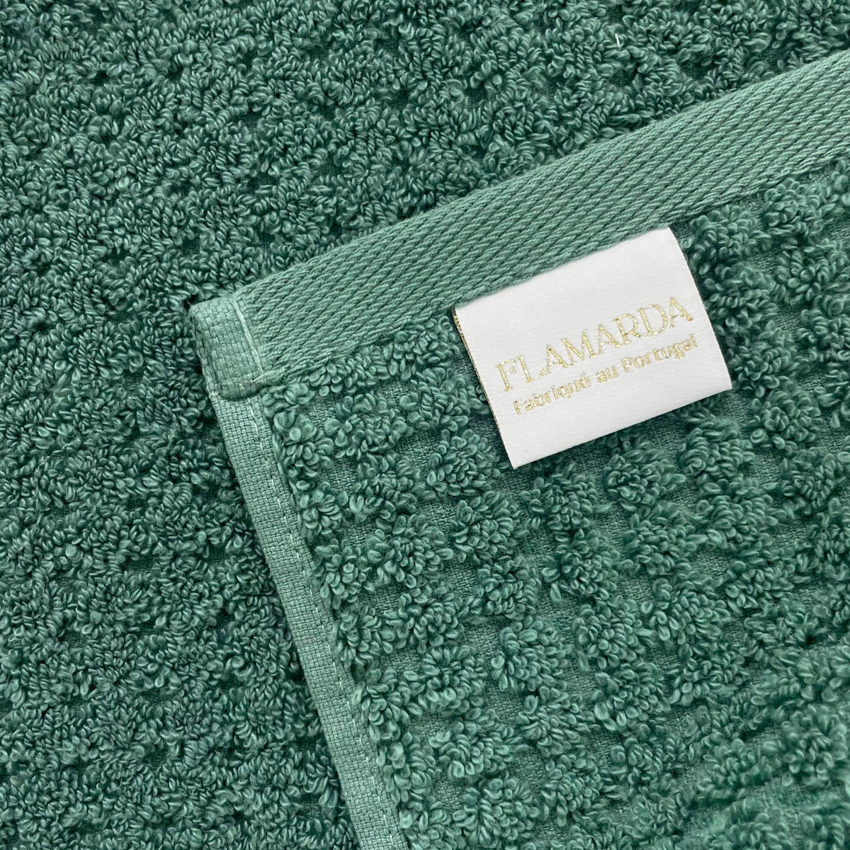 Détail du tissage texturé Prestige Dune vert azur FLAMARDA en coton peigné