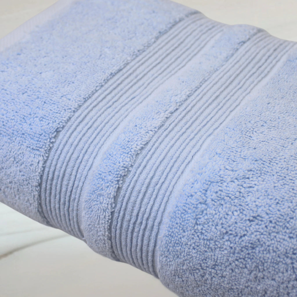 Drap de bain Sérénité Lagune 100x150cm FLAMARDA en coton peigné 650 g/m²