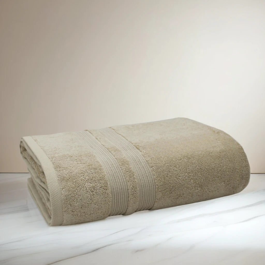 Serviette de bain Sérénité Lagune FLAMARDA, coton peigné doux et absorbant