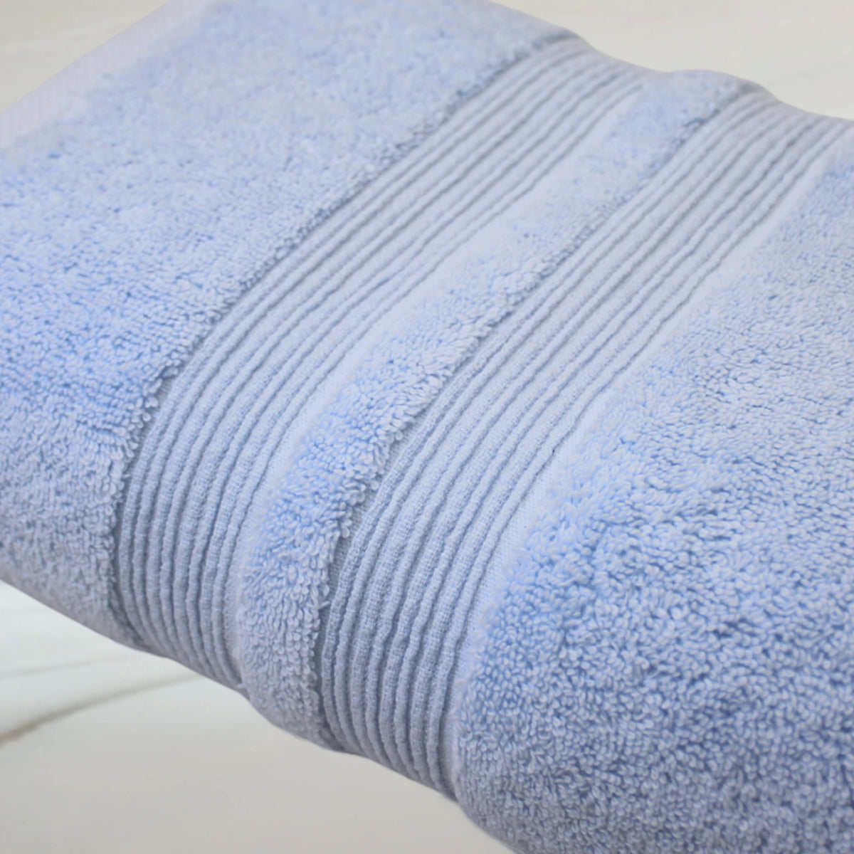 Set de Bain Sérénité Lagune Essentiel avec grand drap, drap de bain, serviette et invité